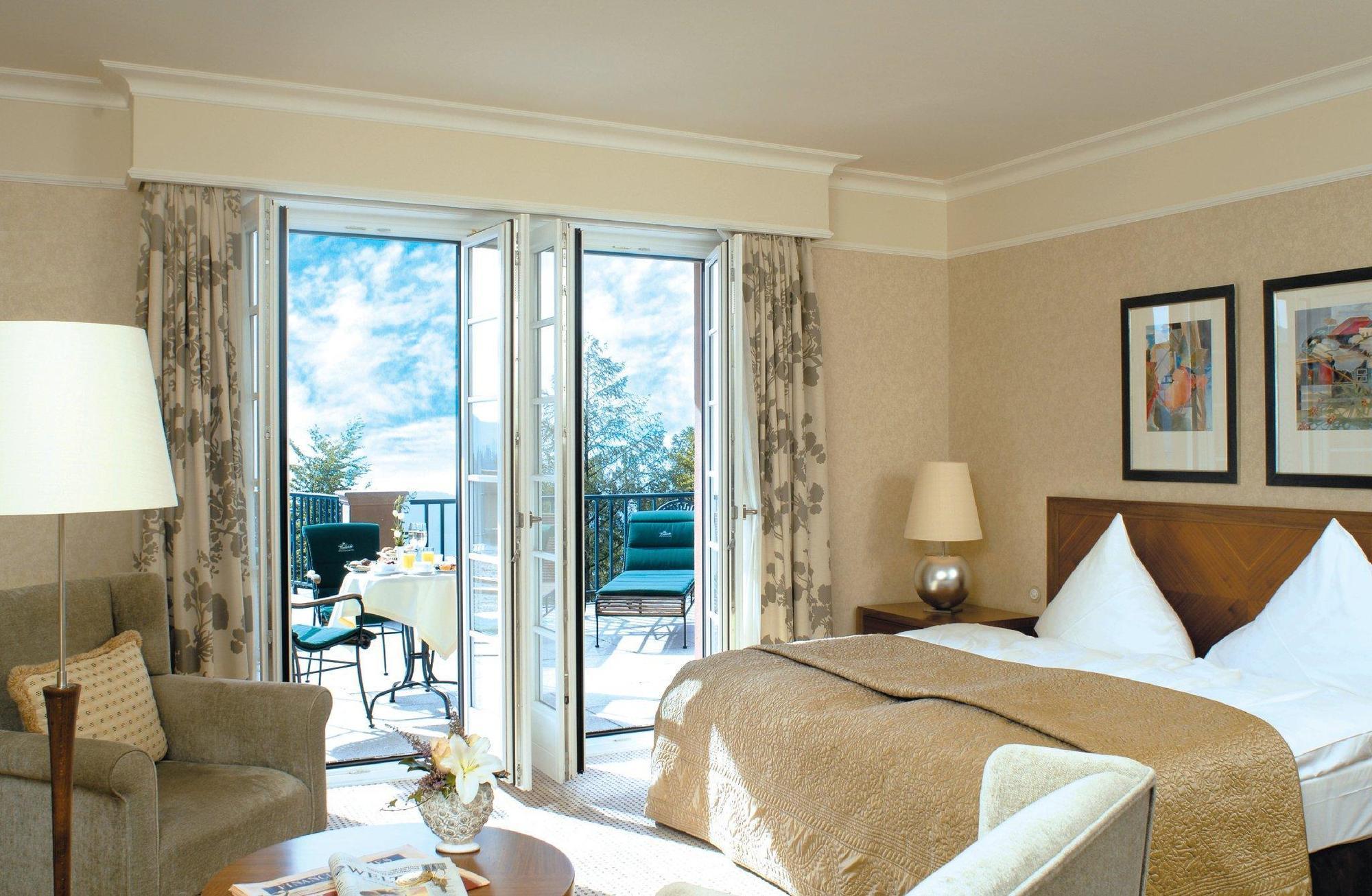 Schlosshotel Buehlerhoehe Schonbuch Room photo