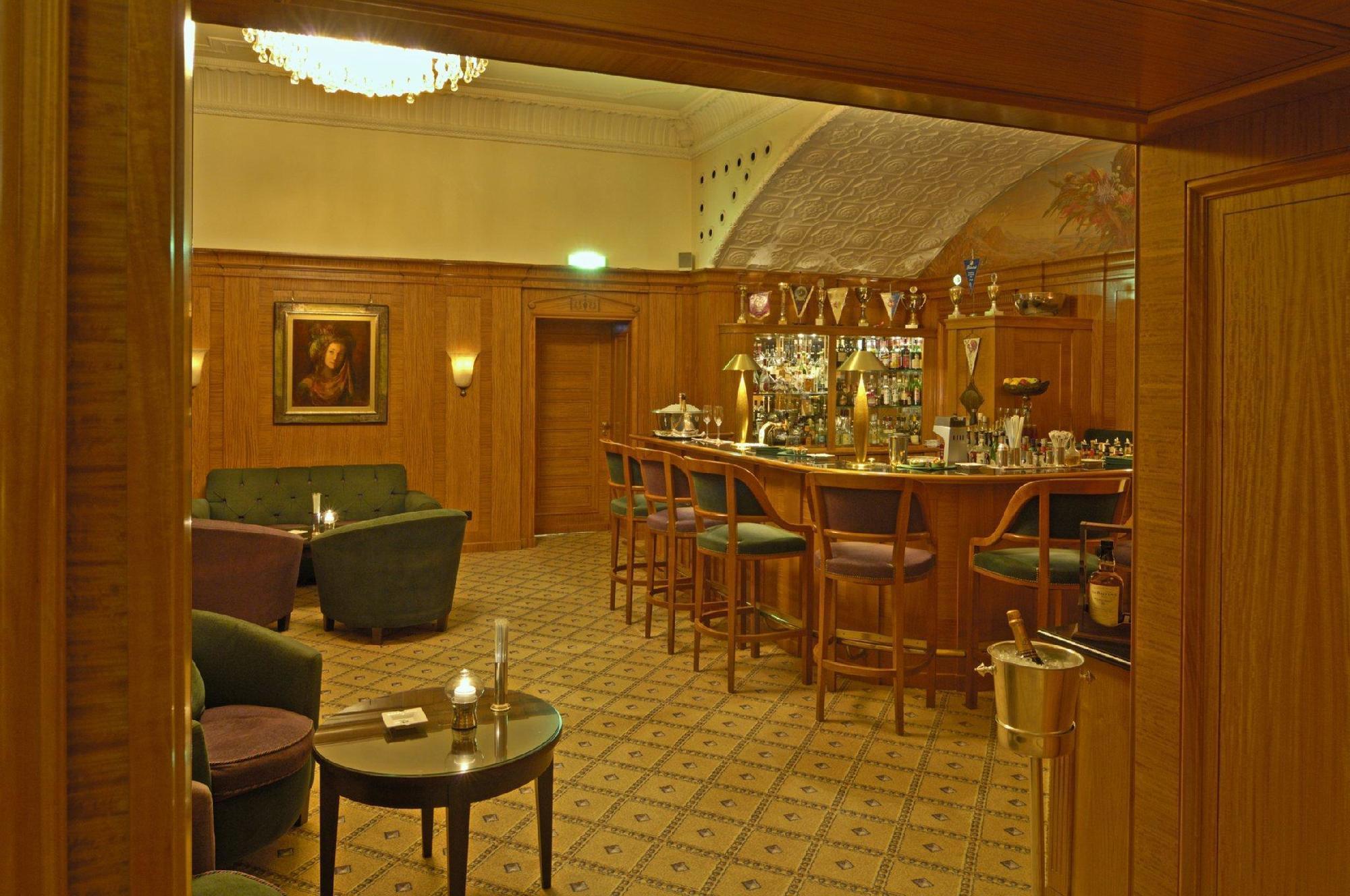 Schlosshotel Buehlerhoehe Schonbuch Exterior photo